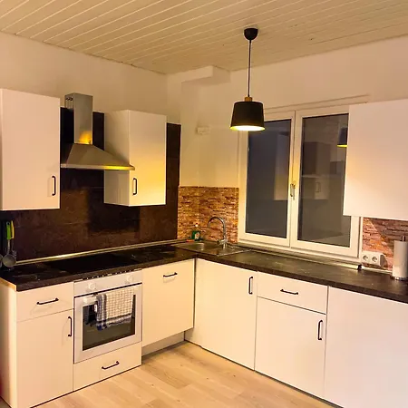 Rum i privatbostad Historisches Haus Am Fusse Der Festung Ehrenbreitstein Am Schoenen Rhein