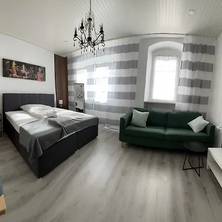 Historisches Haus Am Fusse Der Festung Ehrenbreitstein Am Schoenen Rhein Accommodatie bij particulieren *