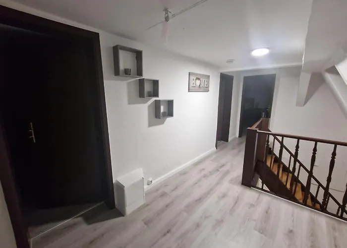 Historisches Haus Am Fuße Der Festung Ehrenbreitstein Am Schönen Rhein * Koblenz (Rhineland-Palatinate)